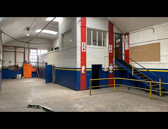 4,834M² WAREHOUSE TO LET IN ALRODE